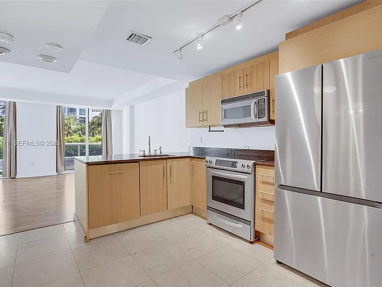 10275 Collins Ave #201 — Photo 12