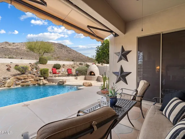 6372 W HILL Lane, Glendale, AZ 85310