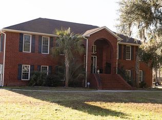 237 Spotted Owl Ln, Moncks Corner, SC 29461