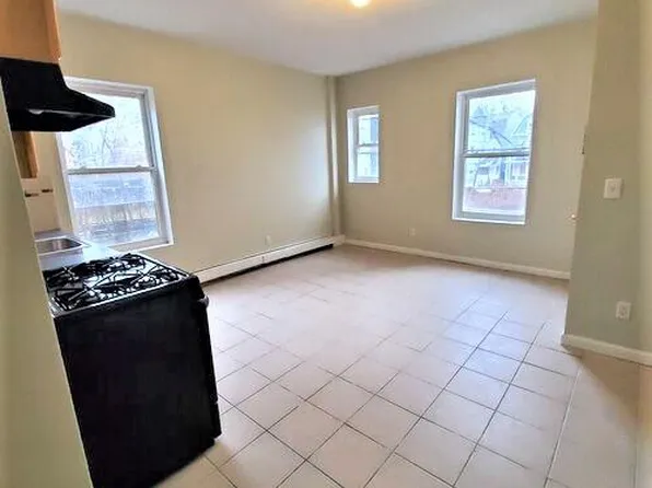 161 S 10th St, Newark, NJ