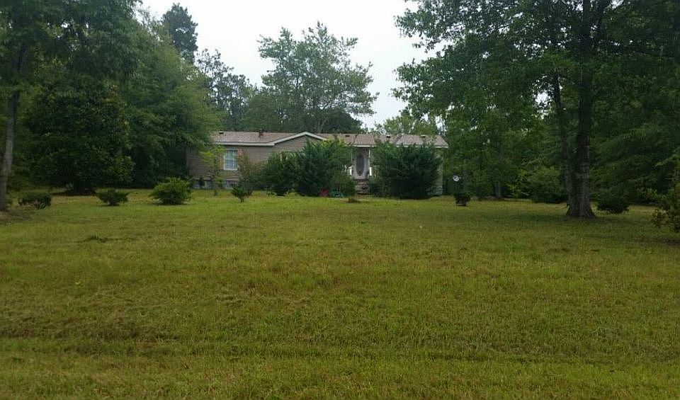 Front (horseshoe driveway)