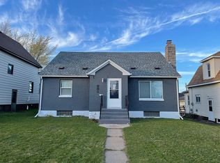 43 1st St, Proctor, MN 55810