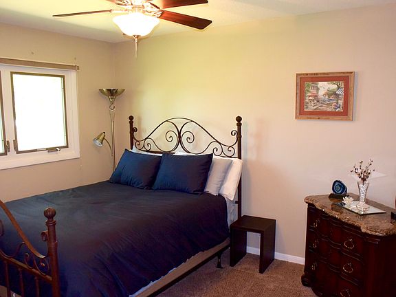 First bedroom - master