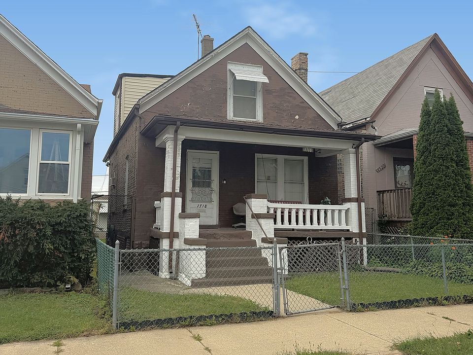 1st image of 1718 N Ridgeway Ave