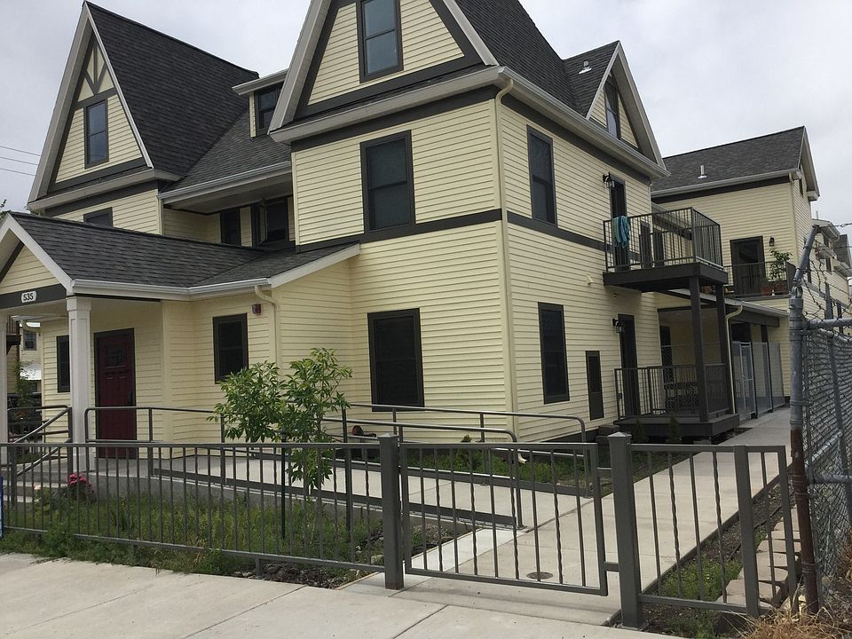 1st image of 535 Ryman St APT 104