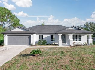 2506 39th St W, Lehigh Acres, FL 33971