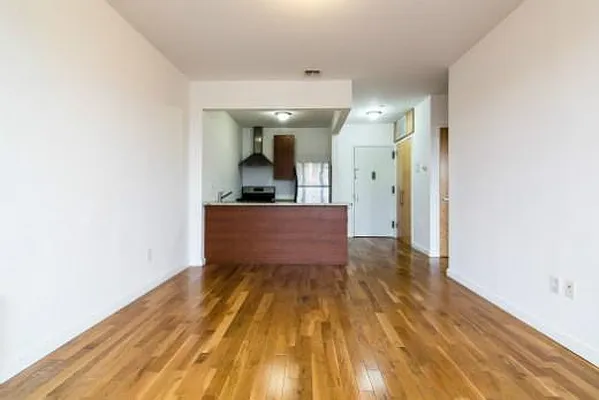 Rented by Dream Space Realty | media 7