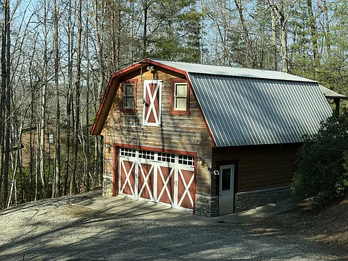 241 Owl Roost Trl Photo 1