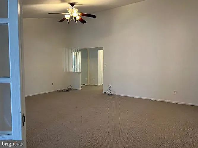 10701 Kings Riding Way #302 — Photo 10