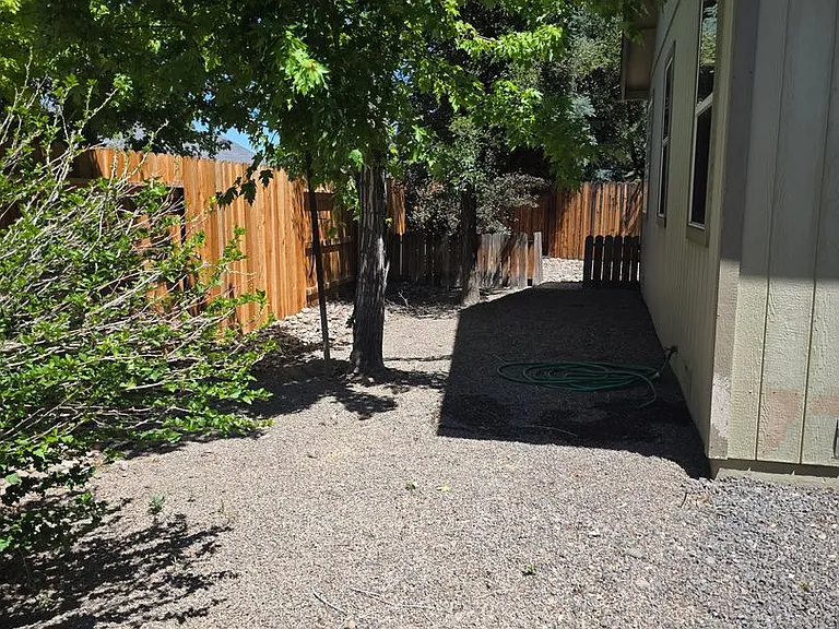 1458 Cardiff Dr — Photo 27
