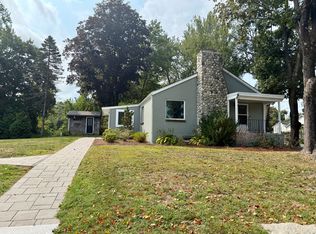 7 Tufts St, Ashland, MA 01721