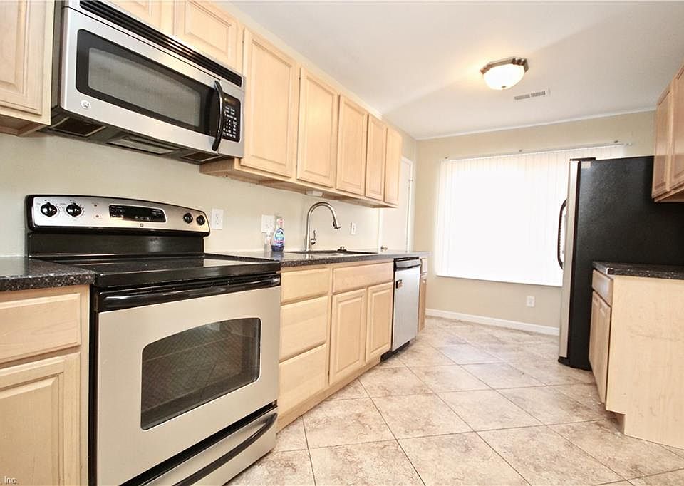 1st image of 4921 Denny Dr