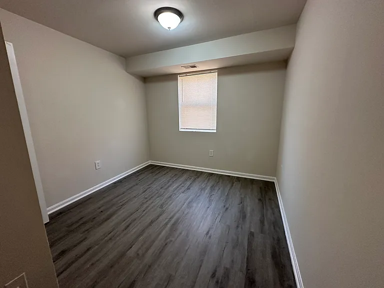 706 Brandywine St SE #302C — Photo 11