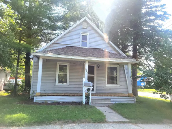 2422 S Niagara St, Saginaw, MI 48602