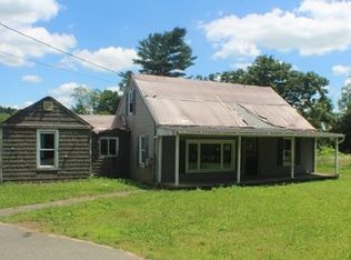 51 Holland Rd, Brimfield, MA 01010