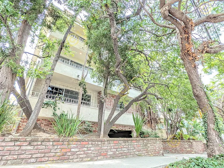 11940 Montana Ave #30-201 — Photo 2