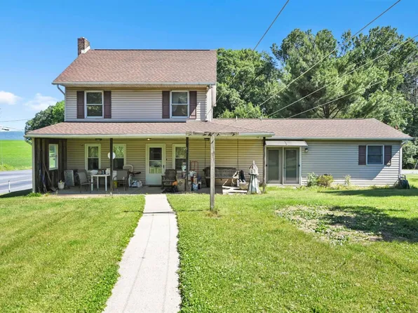 5235 Four Point Rd, Bethel, PA 19507