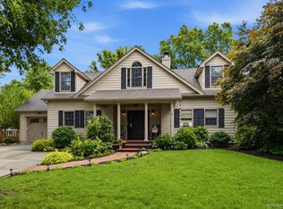 83 Hedgerow, Commack, NY 11725