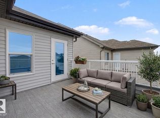 315 Watt Blvd SW, Edmonton, AB T6X 1X7
