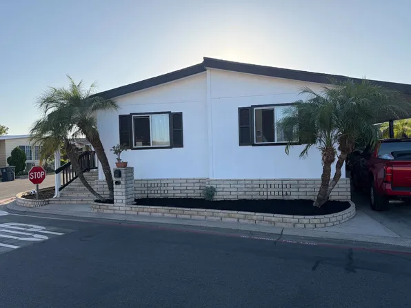 12300 W Lilac Ave #205, Santa Ana, CA 92704