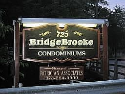 Bridgebrooke Entrance
