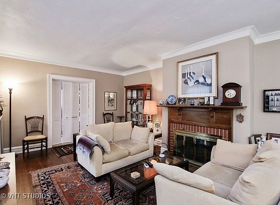 3rd image of 755 Vernon Ave
