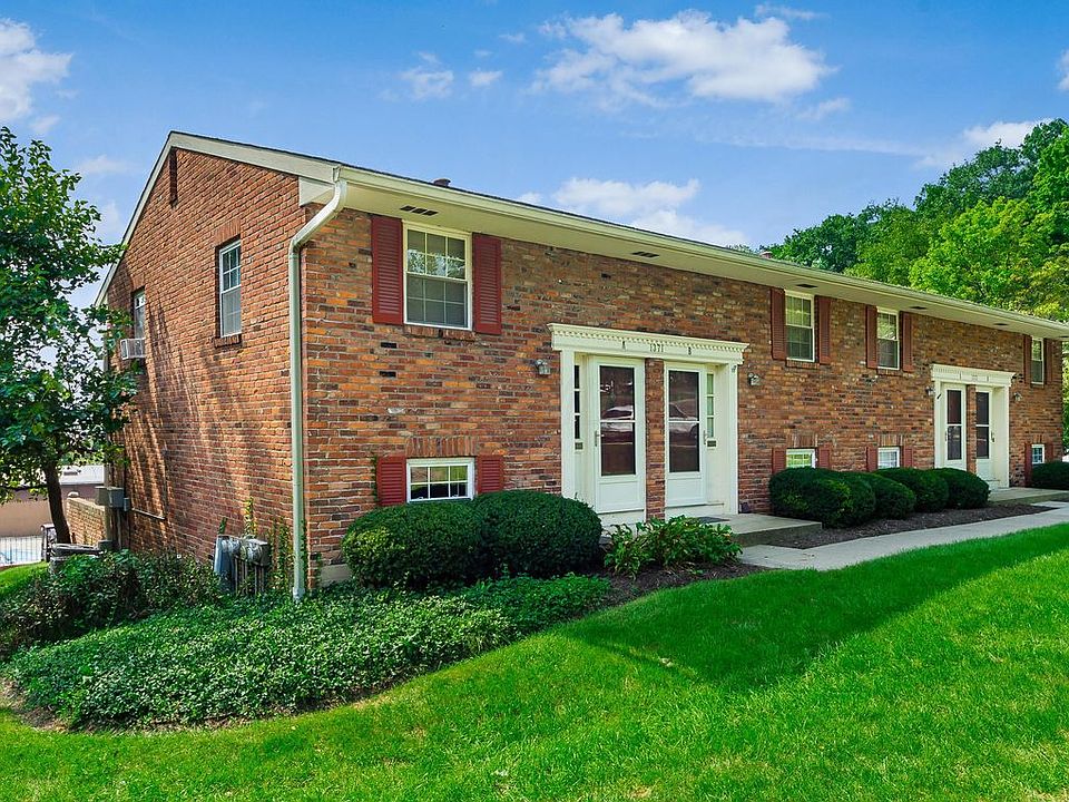 1st image of 1371 Bluff Ave #7