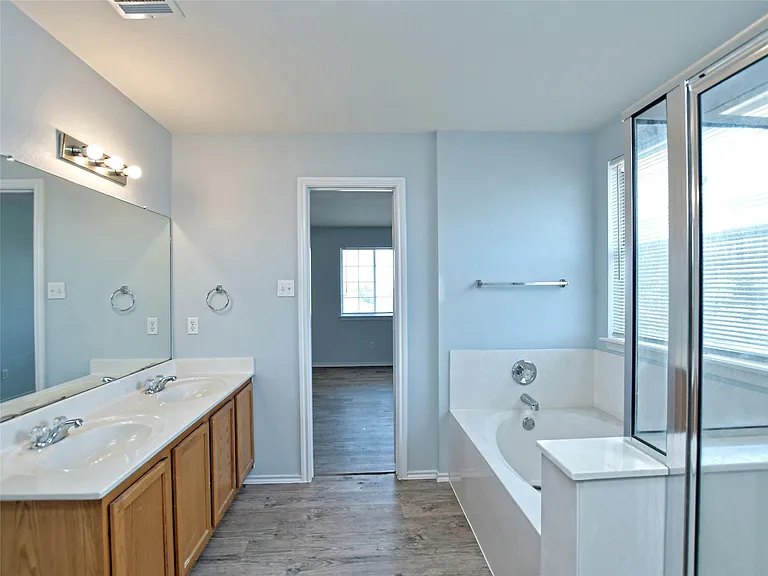 303 Banner Ave — Photo 21