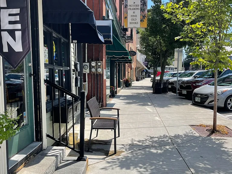 17 Highland St — Photo 15