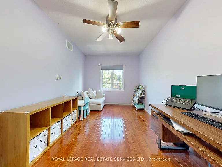 65 Morwick Dr — Photo 24