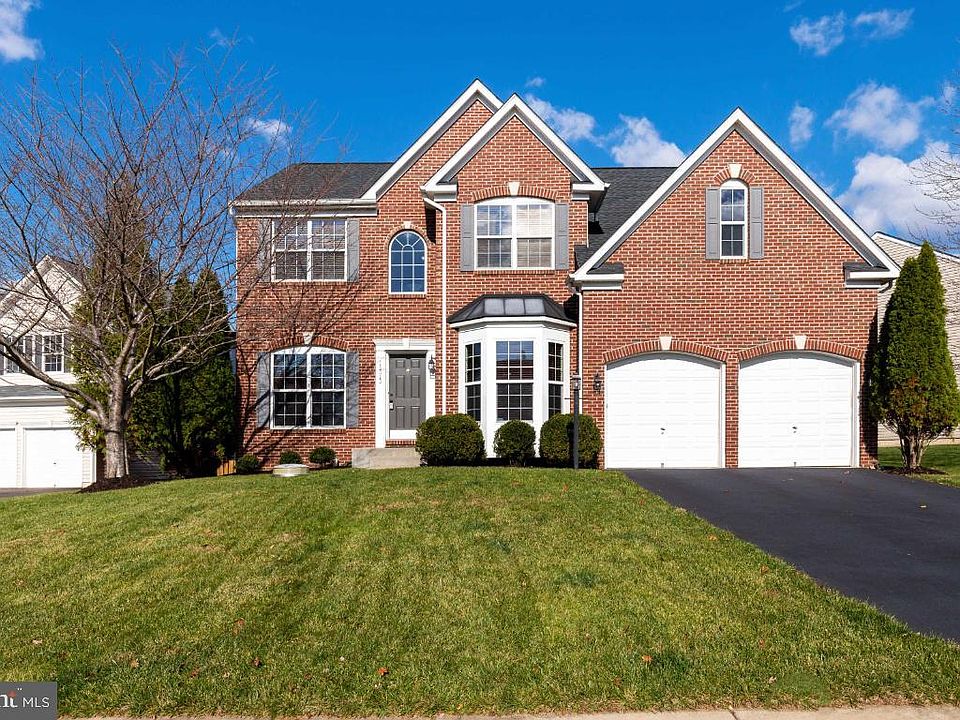 1st image of 15313 Comus Ct