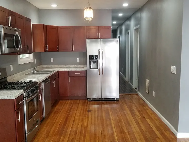 58 Elberon Pl — Photo 3