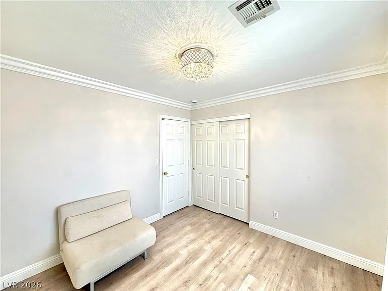 10087 Yellow Canary Ave — Photo 27