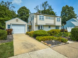 9314 Cloverly Rd, Philadelphia, PA 19114