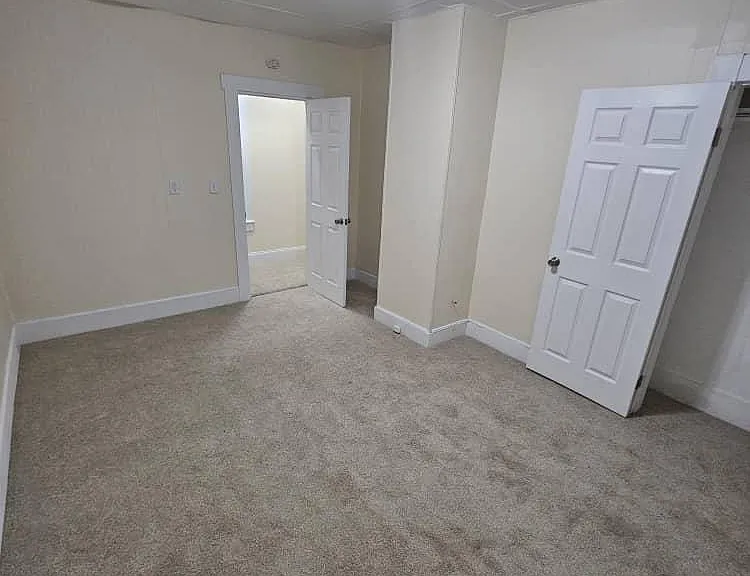 348 Walker St #1 — Photo 35