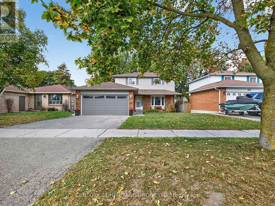 1st image of 32 Northgate Dr