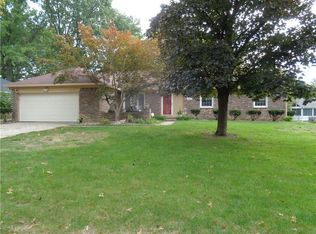 423 Montrose Ct, Indianapolis, IN 46234