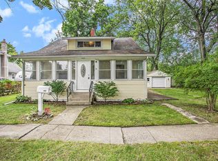 910 Washburn Ave, Kalamazoo, MI 49048