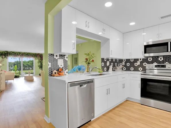 4402 Martinique Court #L3, Coconut Creek, FL 33066