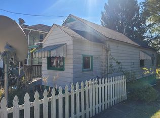 412 Ohio Ave, Midland, PA 15059