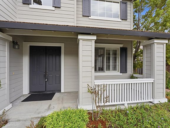 5th image of 140 Silverwood Dr