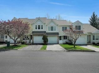 73 Spruce Ridge Dr, Fishkill, NY 12524