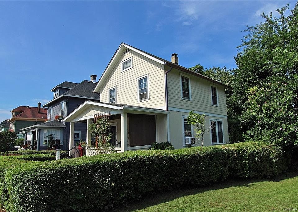1st image of 51 Townsend Ave