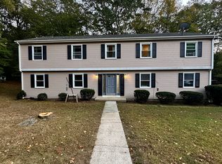 70 Pond Meadow Rd, Ivoryton, CT 06442