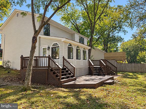 3rd image of 11603 Rutherford Dr