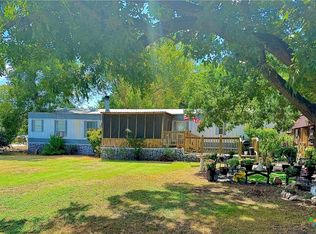 802 N Glass St, Franklin, TX 77856