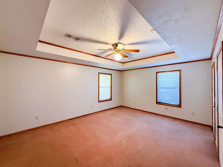 2241 Highway 25 S — Photo 9