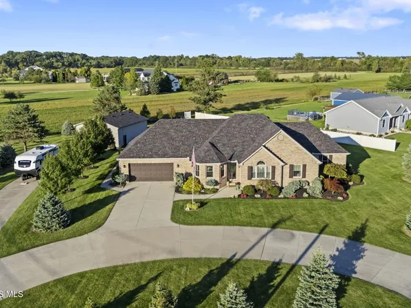 23959 W Walbridge Rd, Curtice, OH 43412