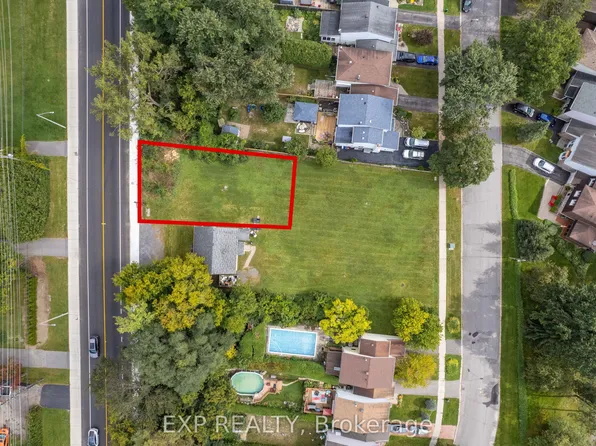2446 Innes Rd, Ottawa, ON K1B 3J9