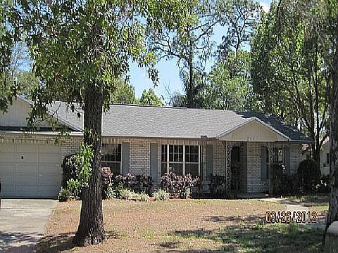 1st image of 208 Timbercove Cir